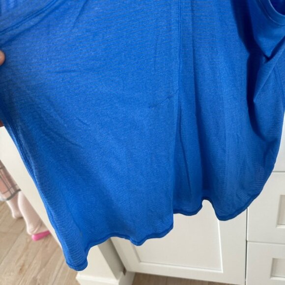 Lululemon tank top shirt size Large - Picture 3 of 6
